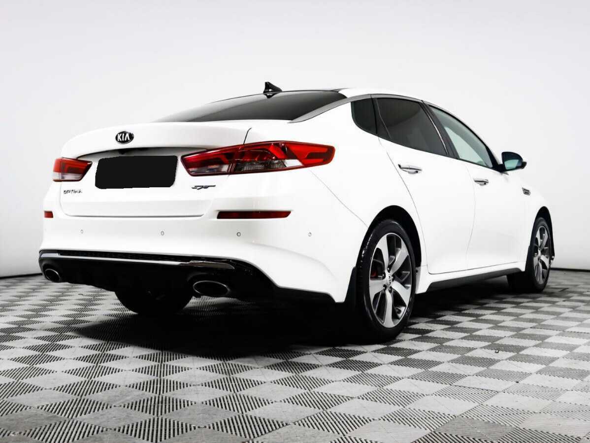 Купить Kia Optima с пробегом. Фото: #4