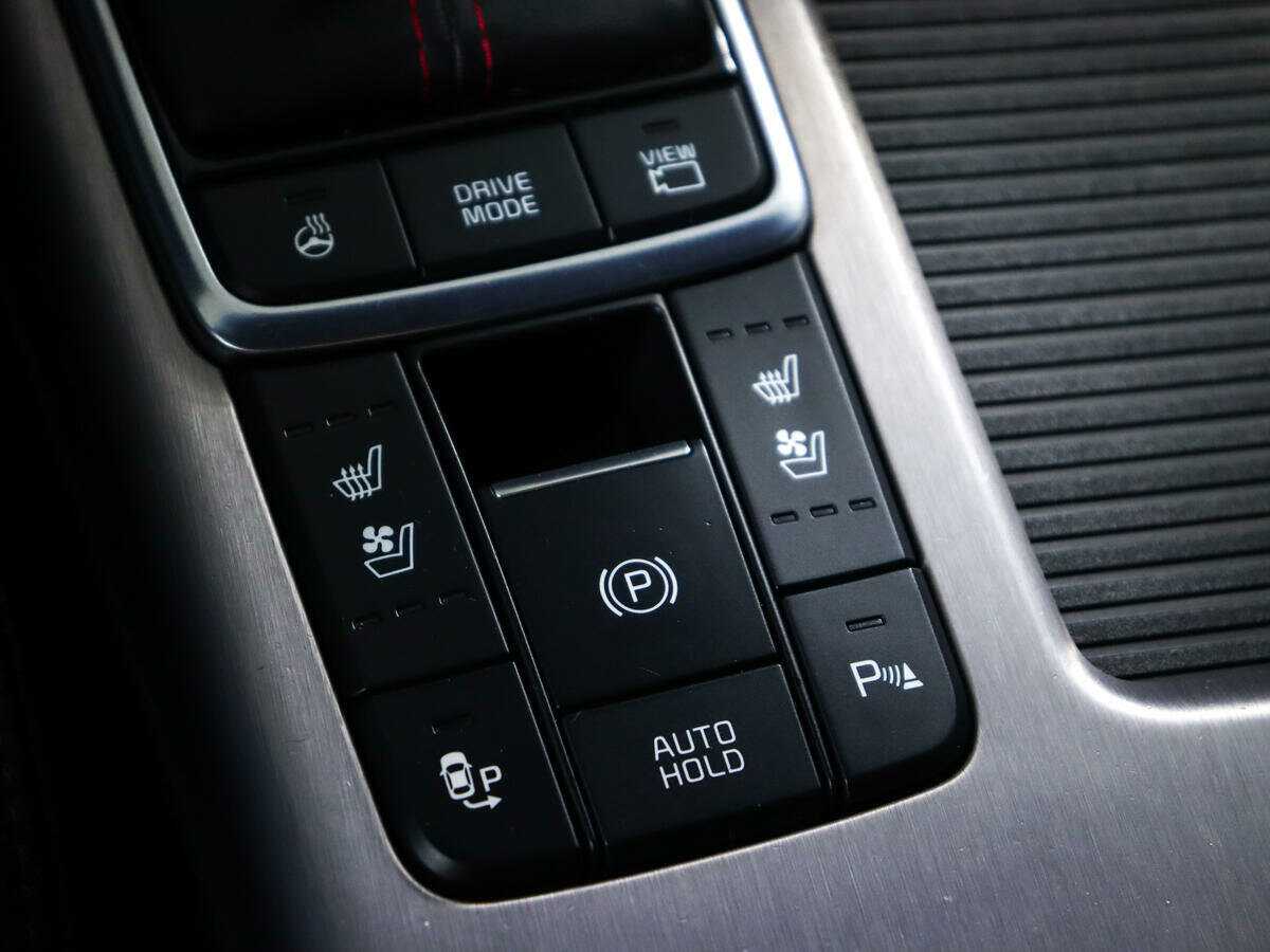 Купить Kia Optima с пробегом. Фото: #17