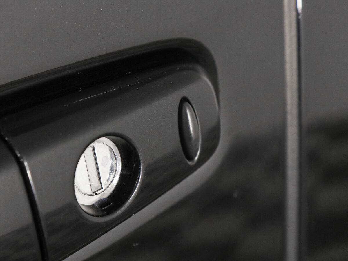 Купить Mitsubishi Outlander с пробегом. Фото: #13