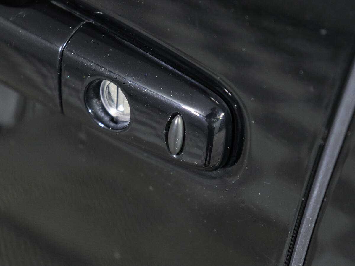 Купить Mitsubishi Outlander с пробегом. Фото: #13