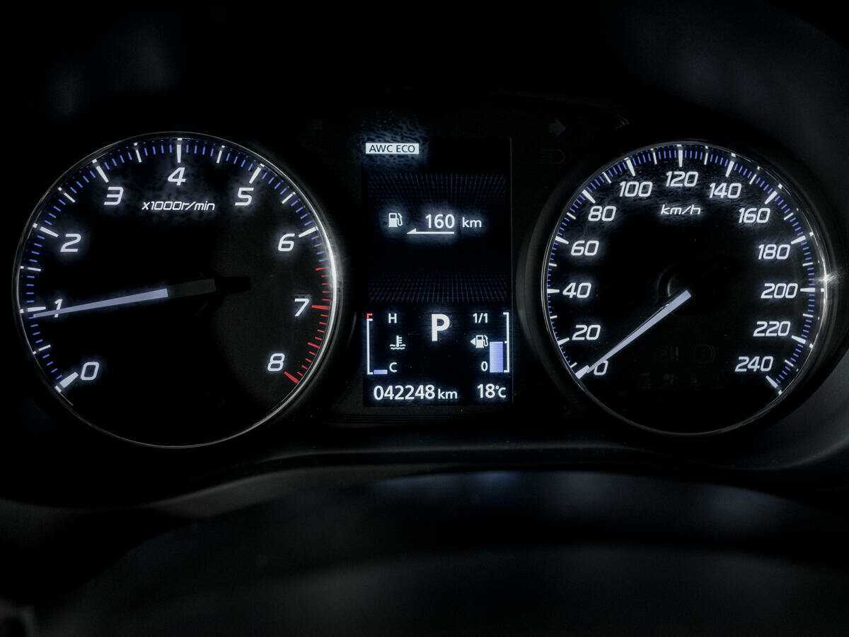 Купить Mitsubishi Outlander с пробегом. Фото: #10