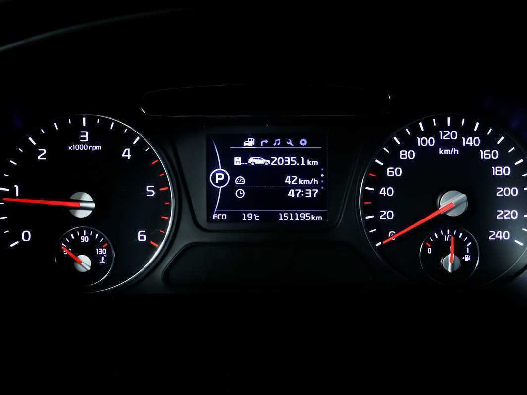 Купить Kia Sorento с пробегом. Фото: #9