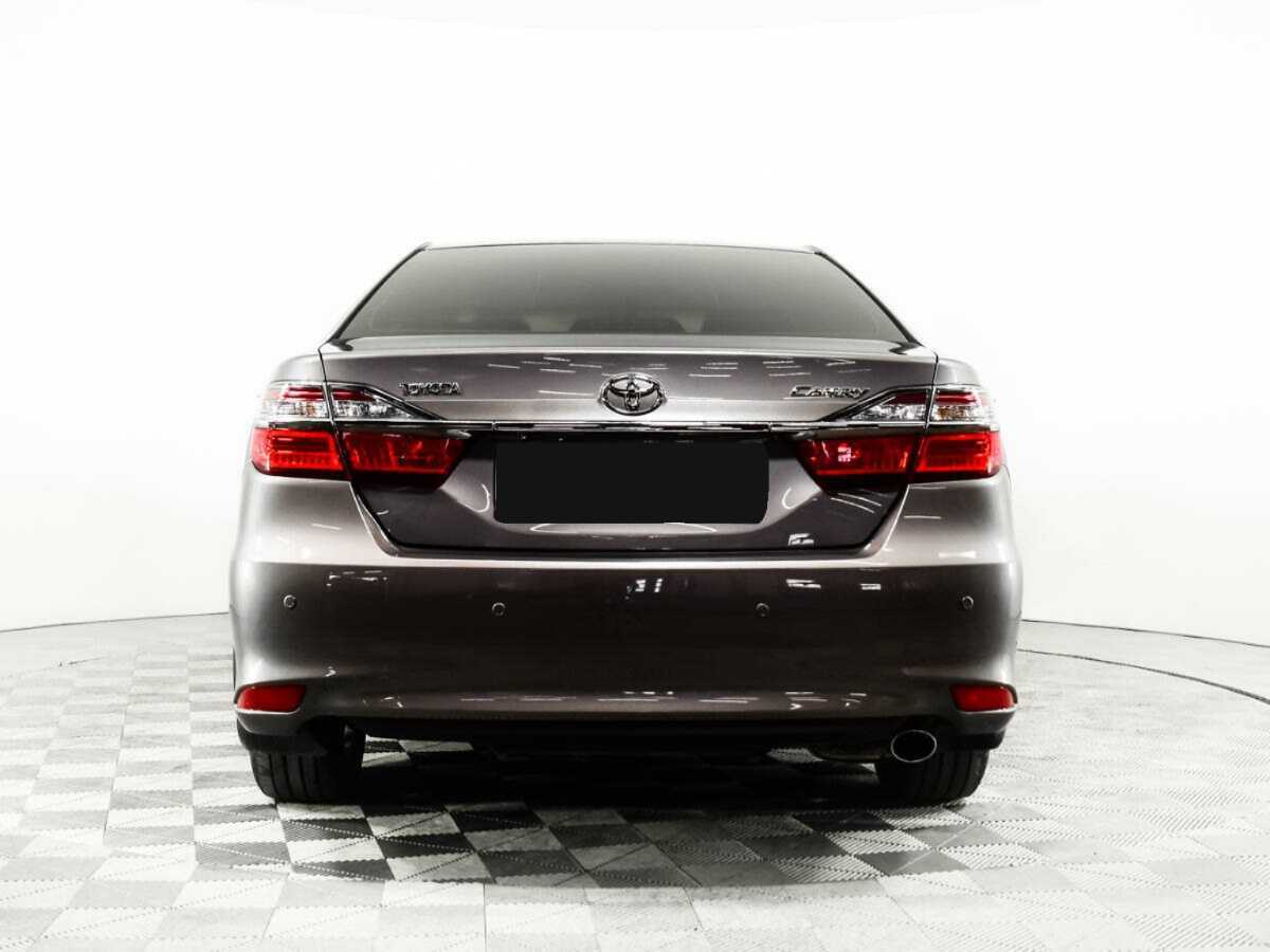 Купить Toyota Camry с пробегом. Фото: #5