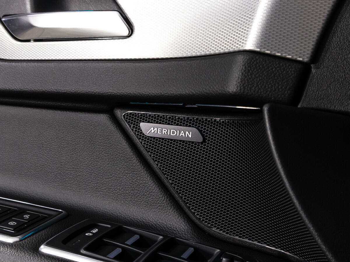 Купить Jaguar XF с пробегом. Фото: #17