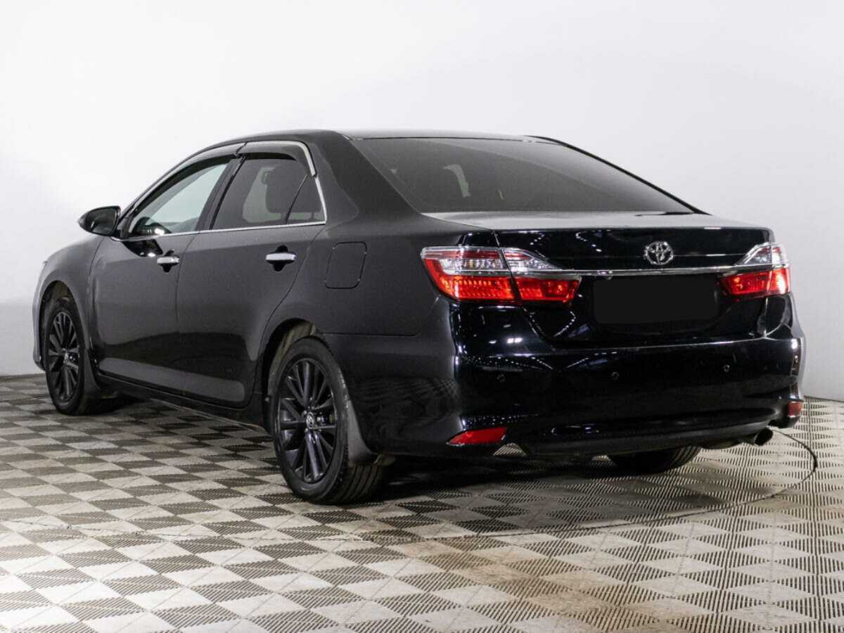 Купить Toyota Camry с пробегом. Фото: #6