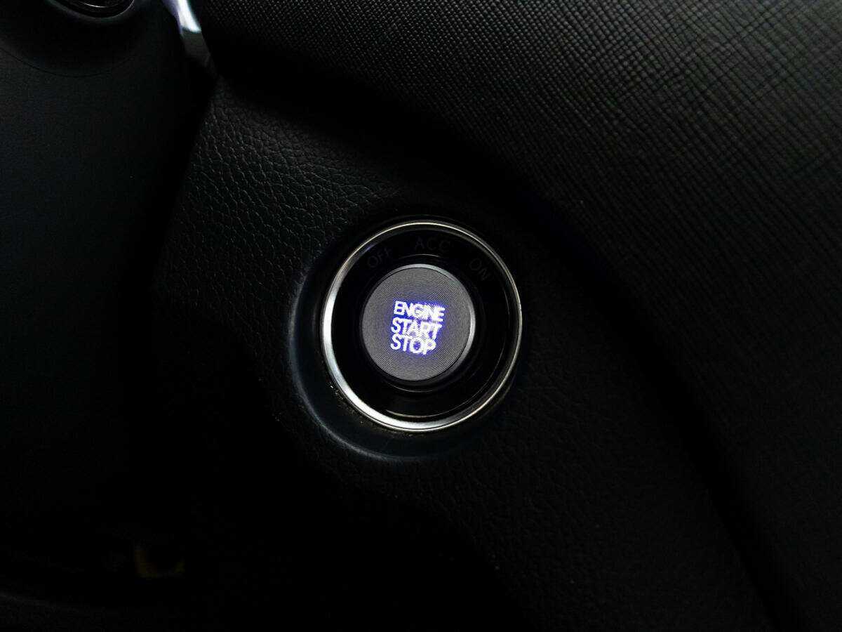 Купить Hyundai Santa Fe с пробегом. Фото: #21