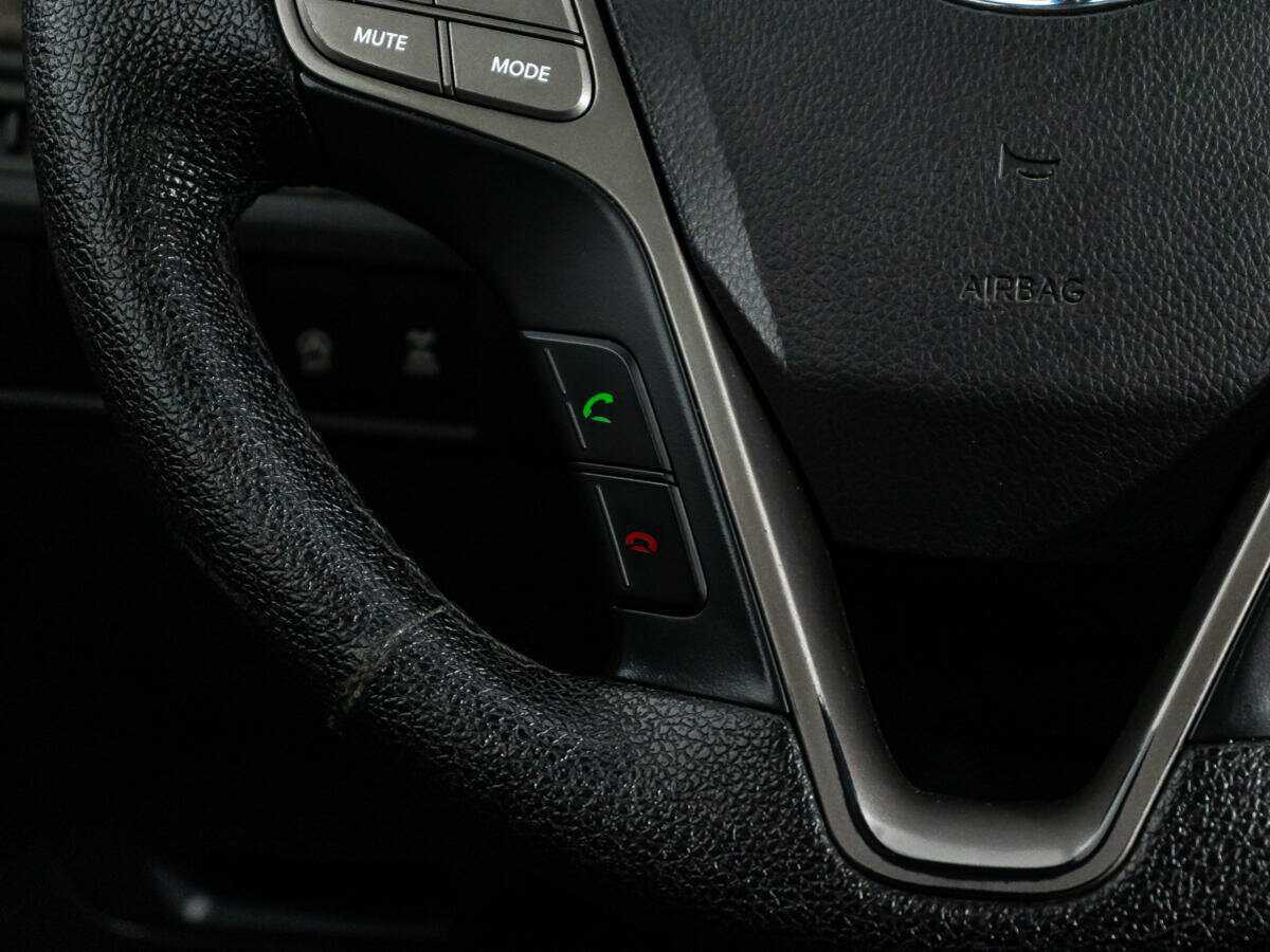 Купить Hyundai Santa Fe с пробегом. Фото: #26