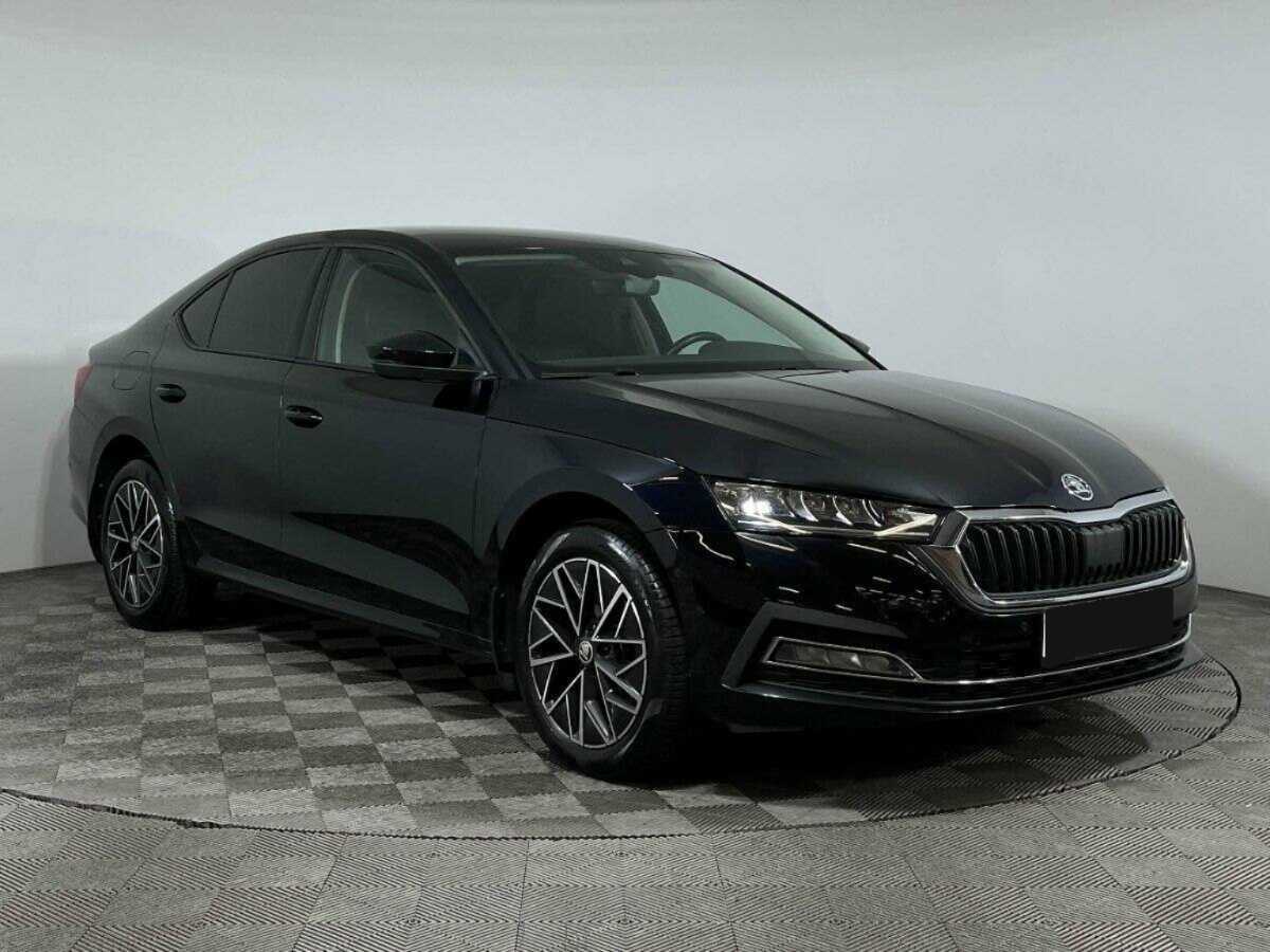 Купить Skoda Octavia с пробегом. Фото: #2