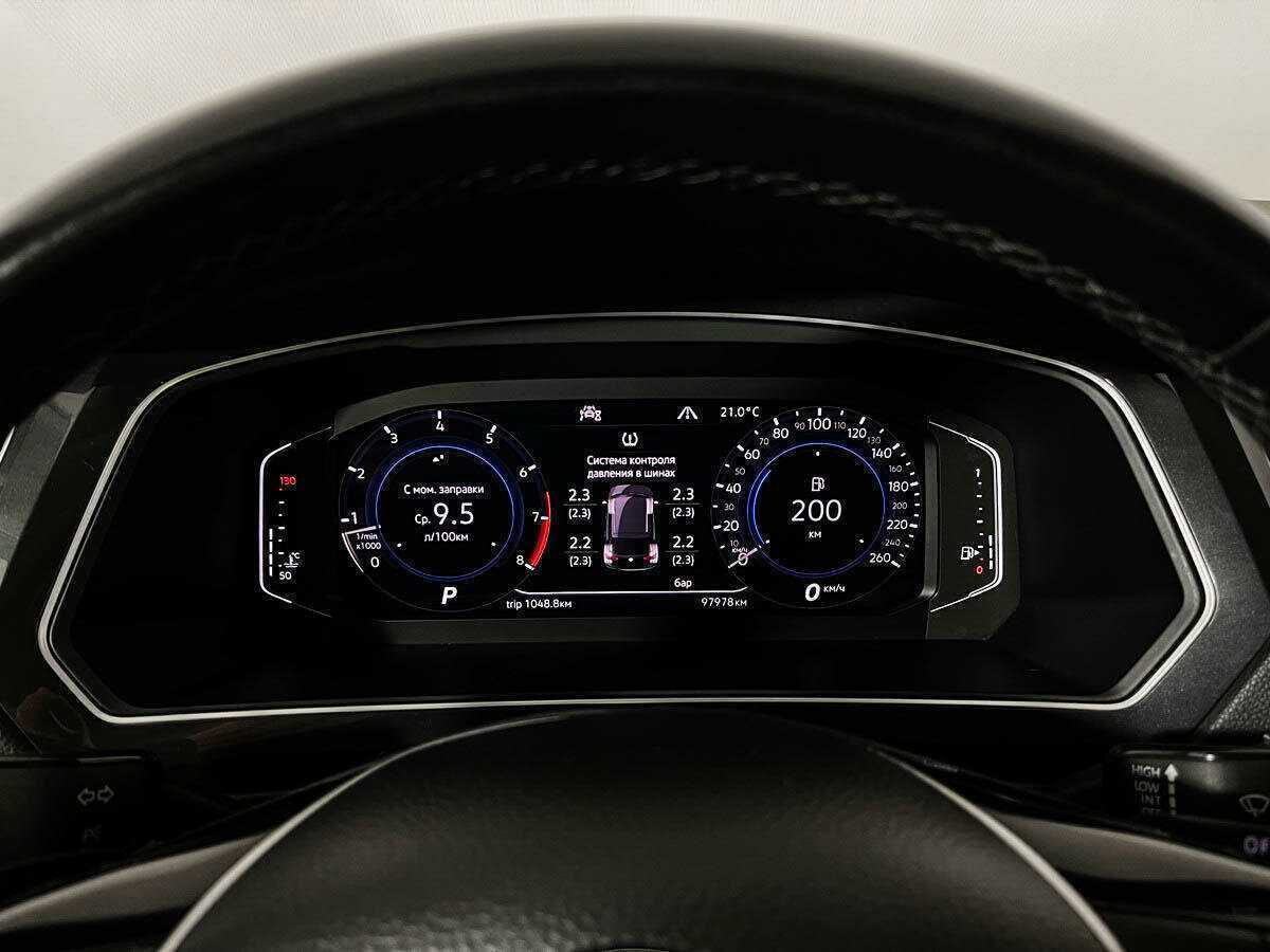 Купить Volkswagen Tiguan с пробегом. Фото: #10