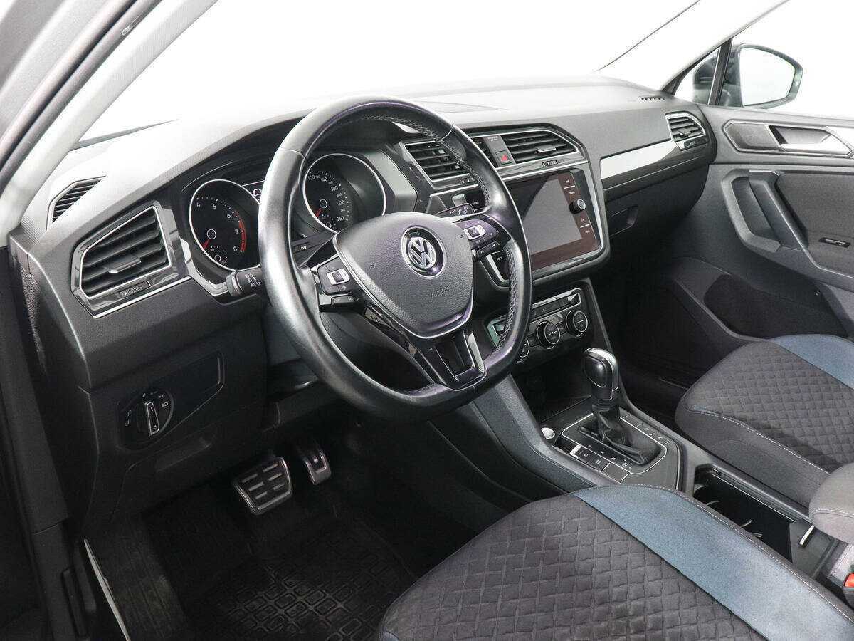 Купить Volkswagen Tiguan с пробегом. Фото: #8