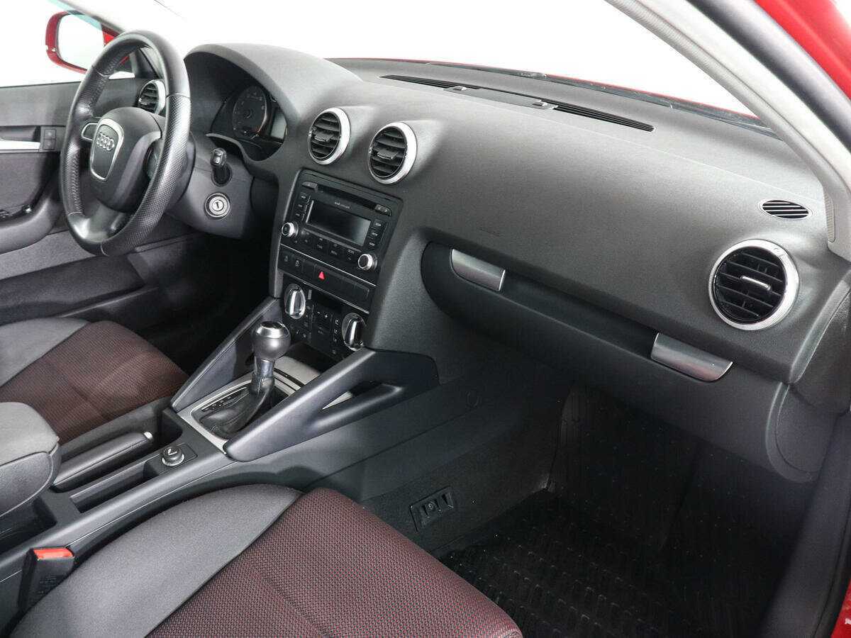 Купить Audi A3 с пробегом. Фото: #9