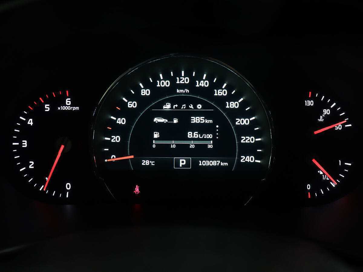 Купить Kia Sorento с пробегом. Фото: #13