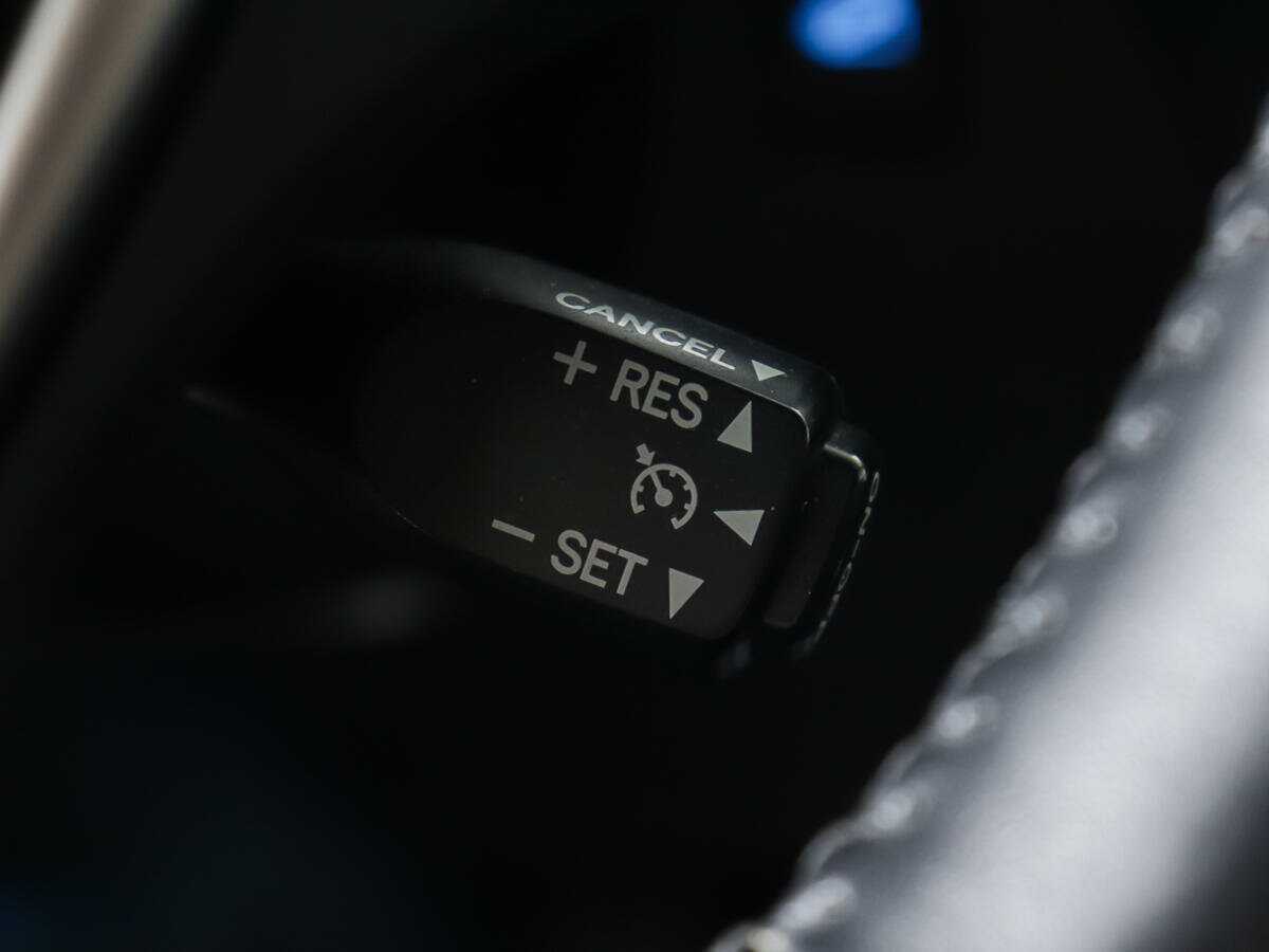 Купить Toyota RAV4 с пробегом. Фото: #14