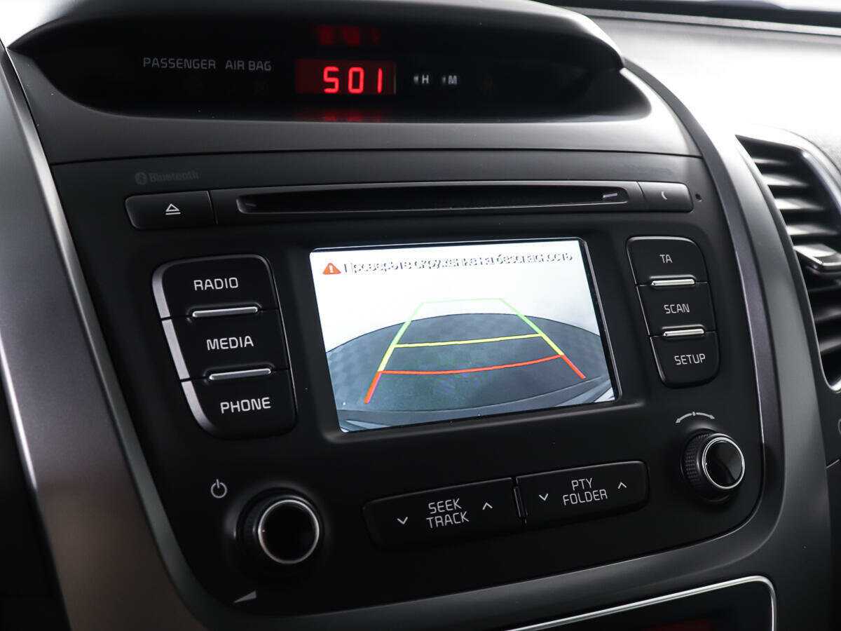 Купить Kia Sorento с пробегом. Фото: #18