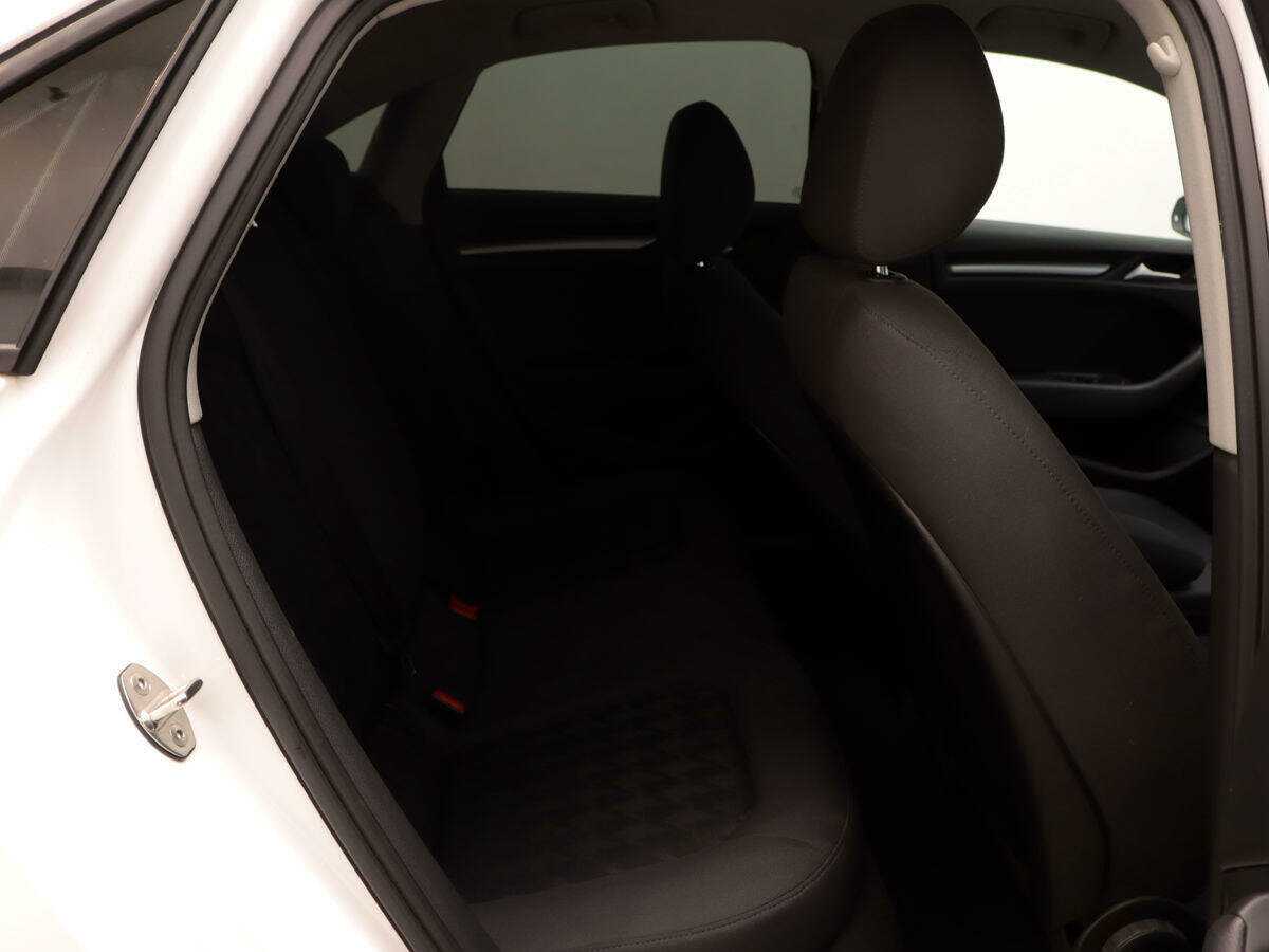 Купить Audi A3 с пробегом. Фото: #7