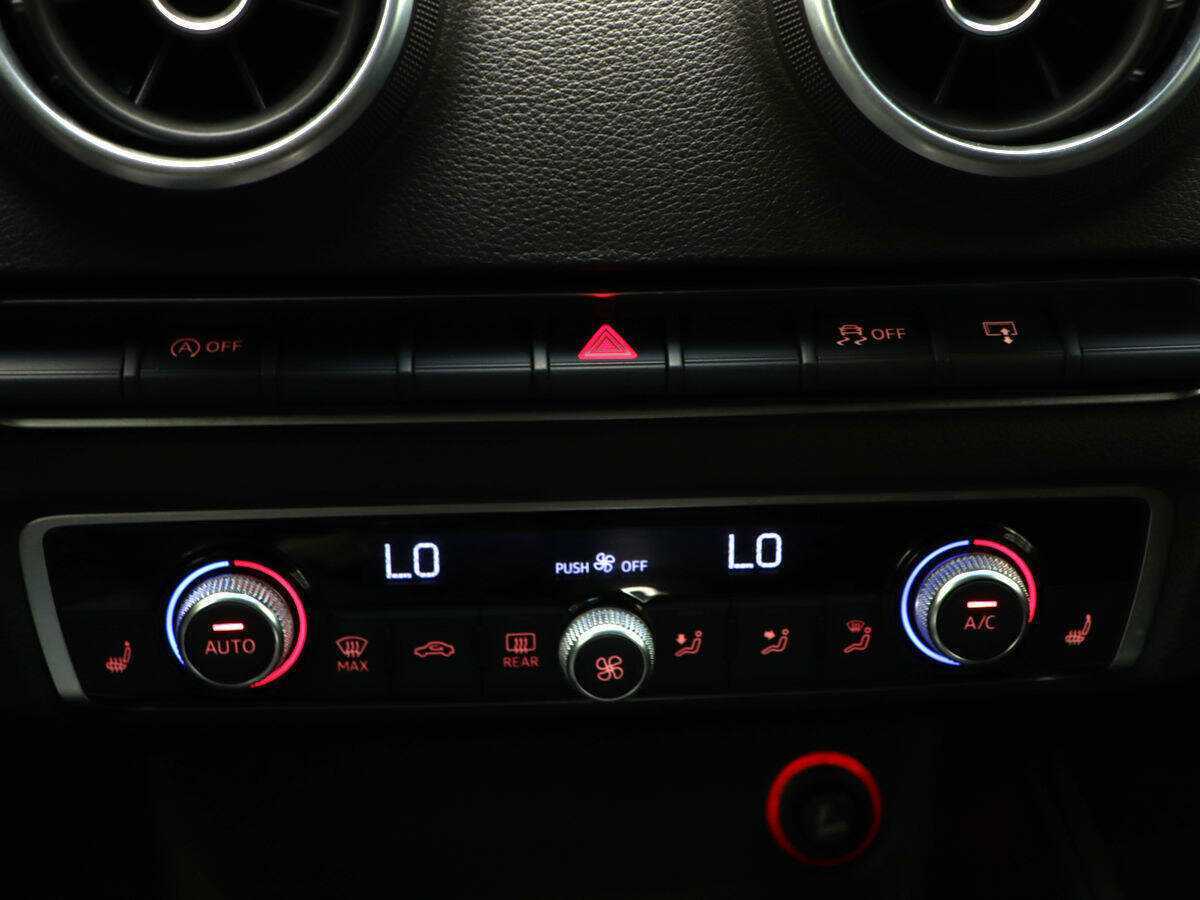 Купить Audi A3 с пробегом. Фото: #17