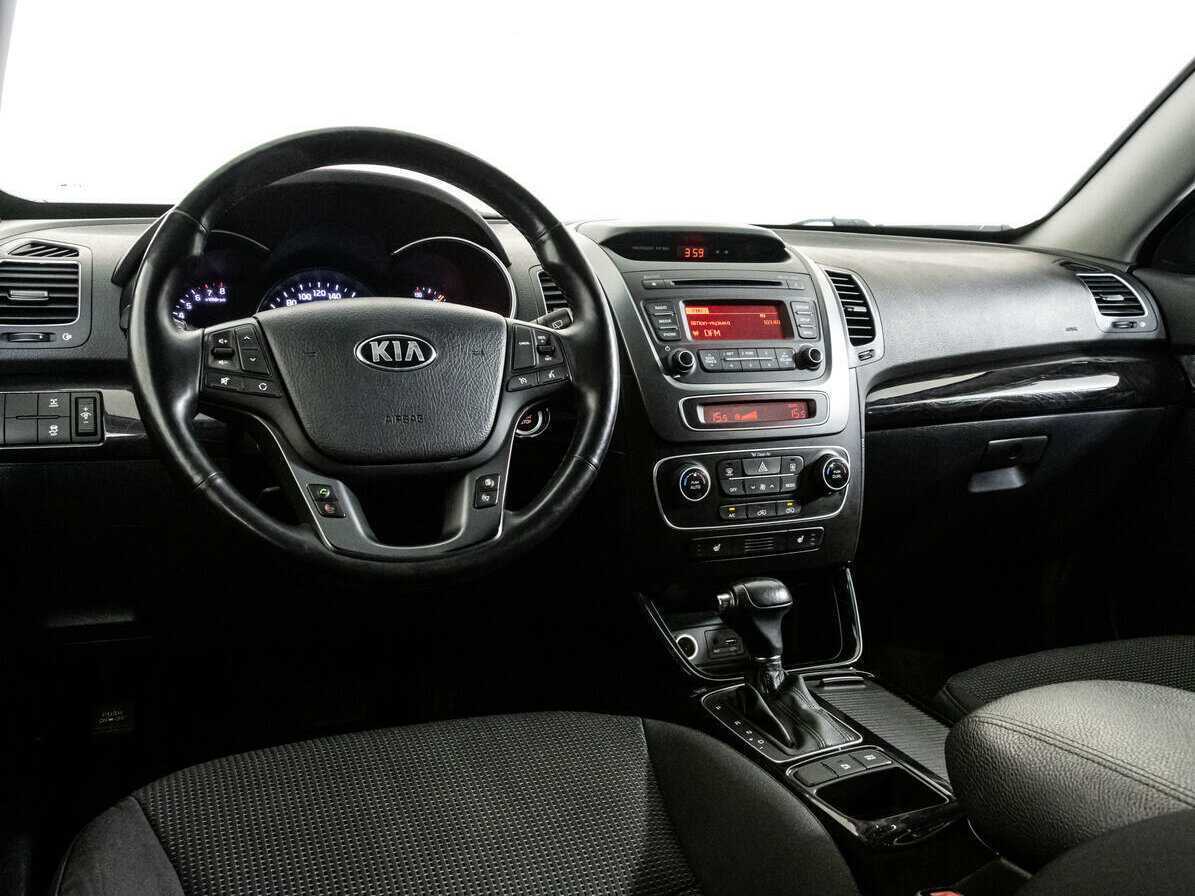 Купить Kia Sorento с пробегом. Фото: #10