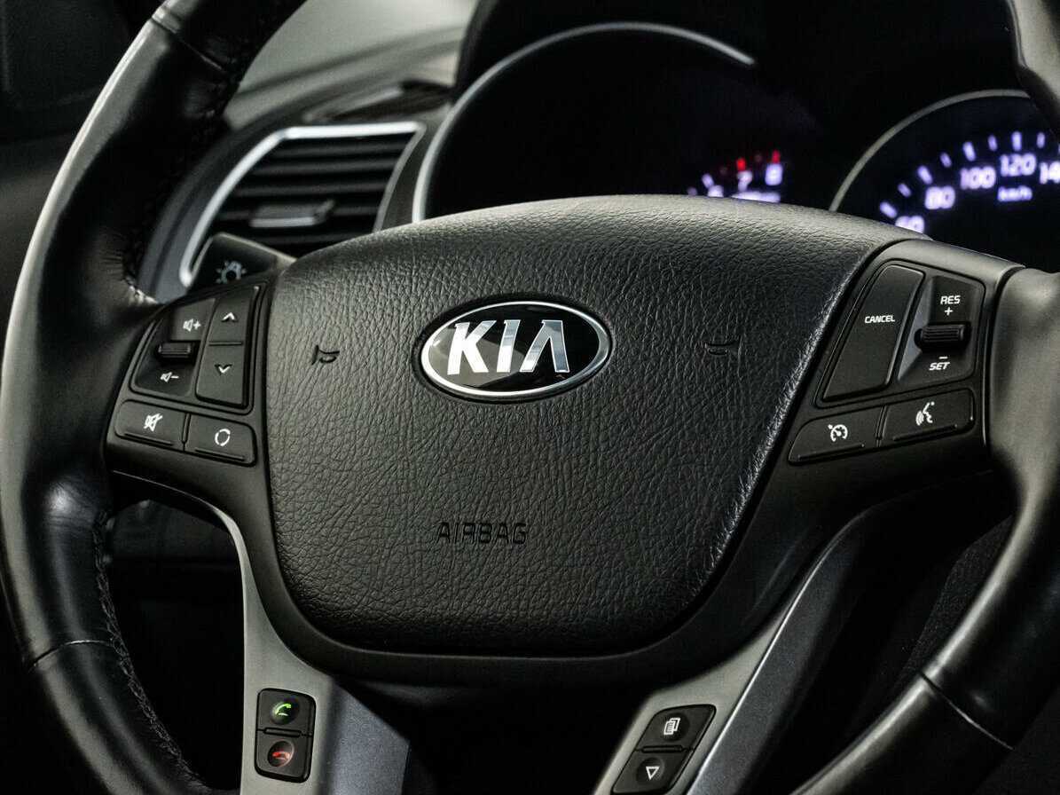 Купить Kia Sorento с пробегом. Фото: #12