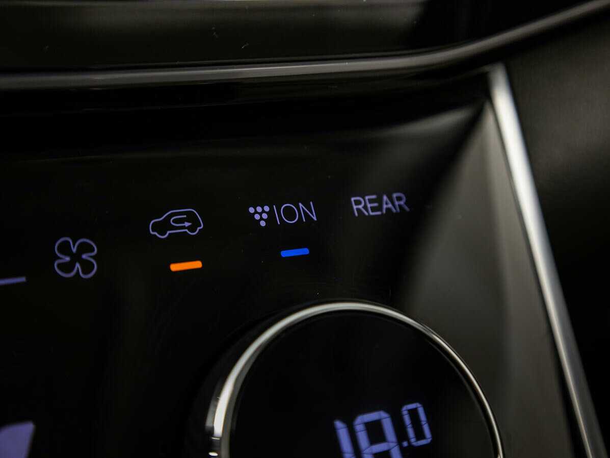 Купить EXEED VX с пробегом. Фото: #17