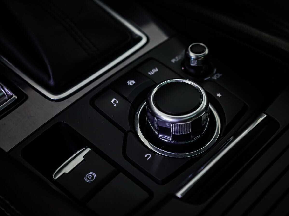 Купить Mazda 6 с пробегом. Фото: #15