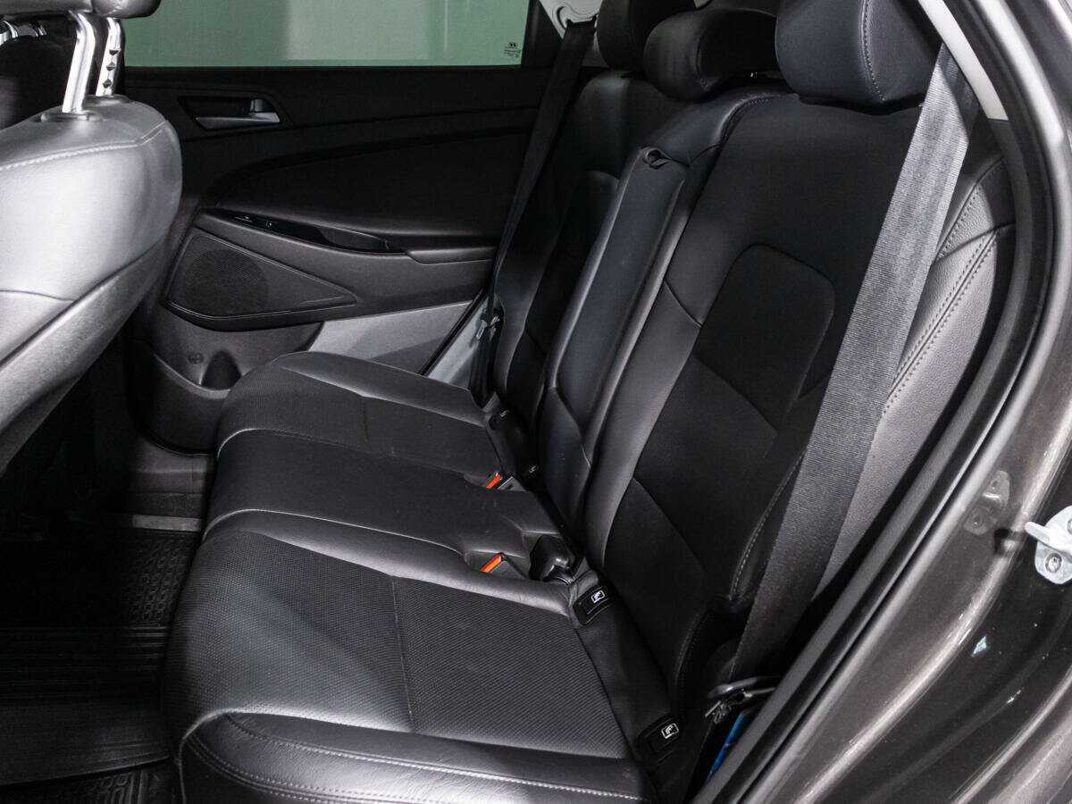 Купить Hyundai Tucson с пробегом. Фото: #9