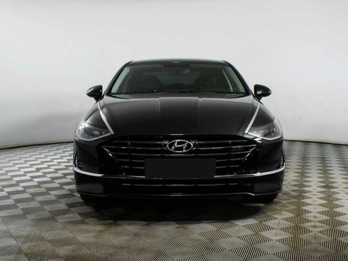Купить Hyundai Sonata с пробегом. Фото: #1