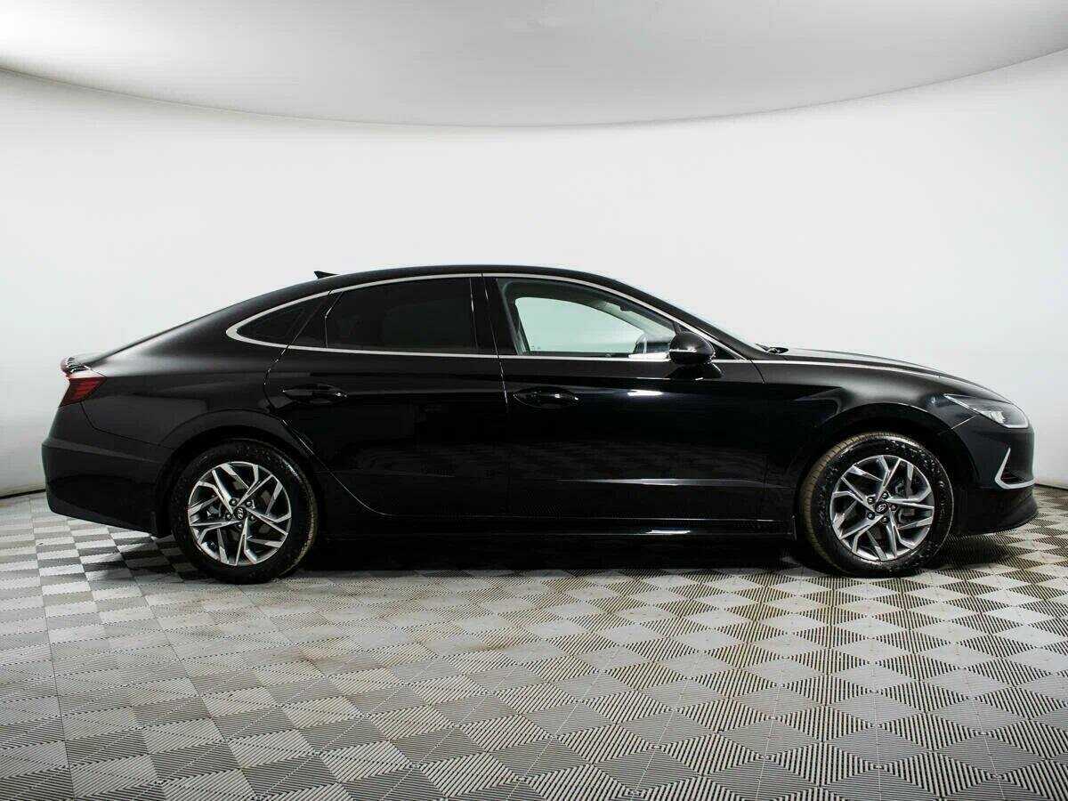 Купить Hyundai Sonata с пробегом. Фото: #3