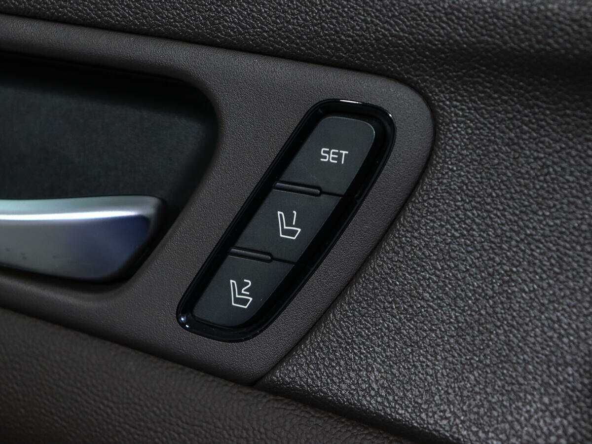 Купить Kia Optima с пробегом. Фото: #19