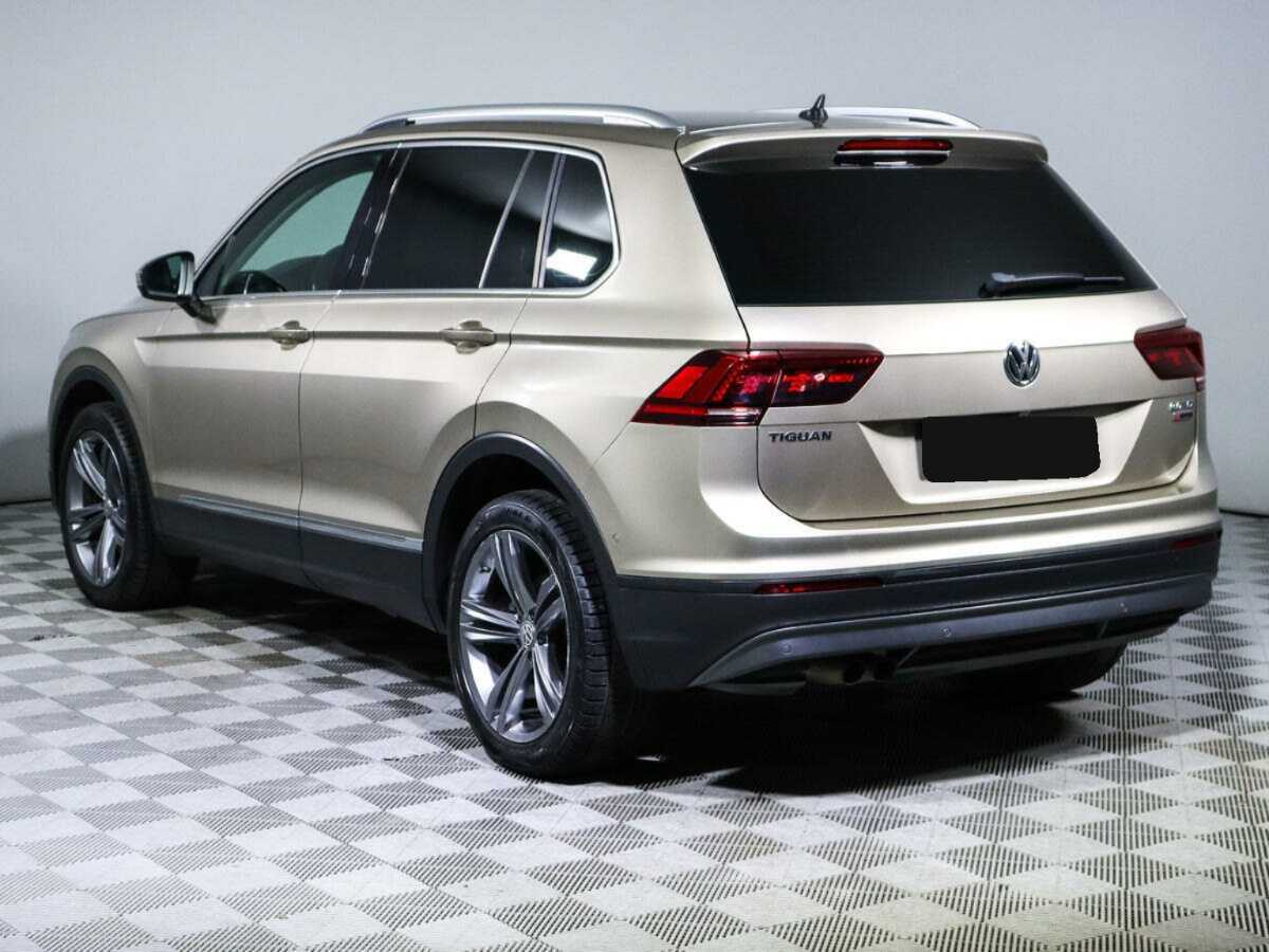 Купить Volkswagen Tiguan с пробегом. Фото: #5