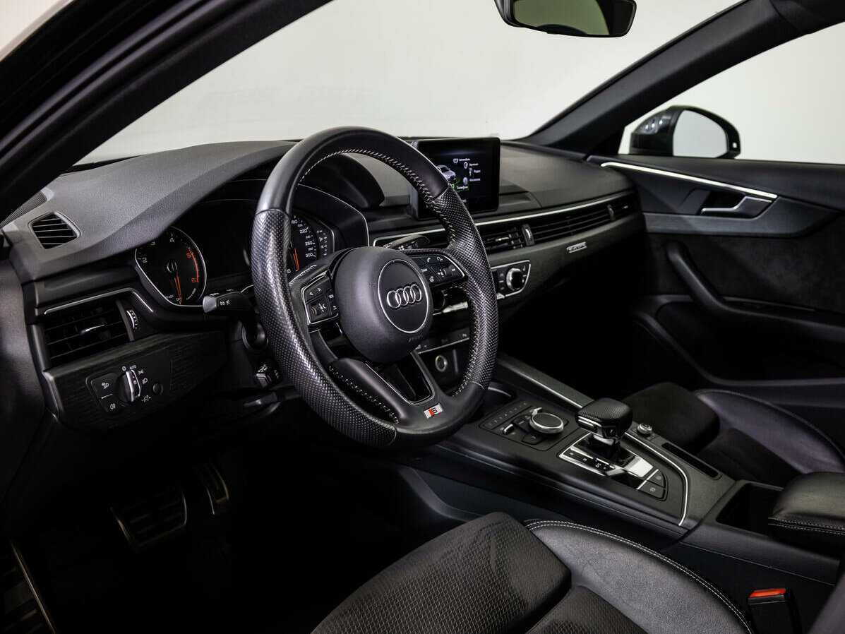 Купить Audi A4 с пробегом. Фото: #8