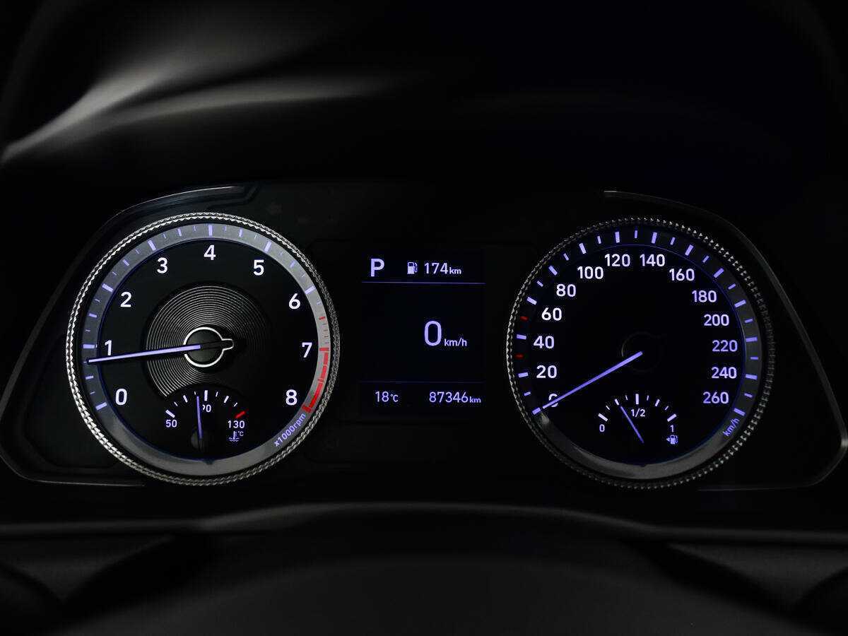 Купить Hyundai Sonata с пробегом. Фото: #8