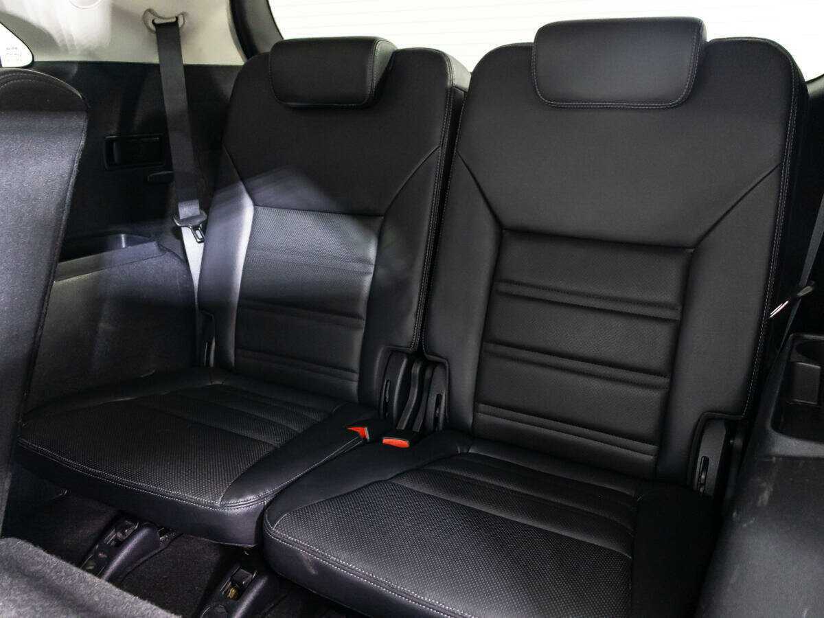 Купить Kia Sorento с пробегом. Фото: #15