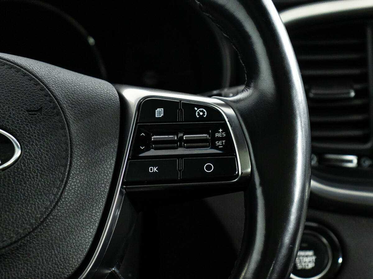 Купить Kia Sorento с пробегом. Фото: #26
