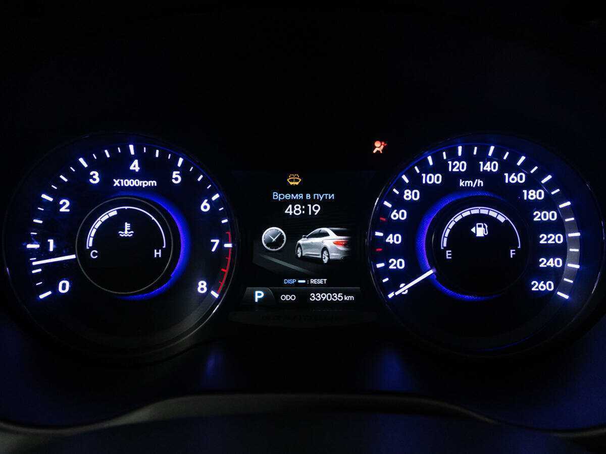 Купить Hyundai Grandeur с пробегом. Фото: #11