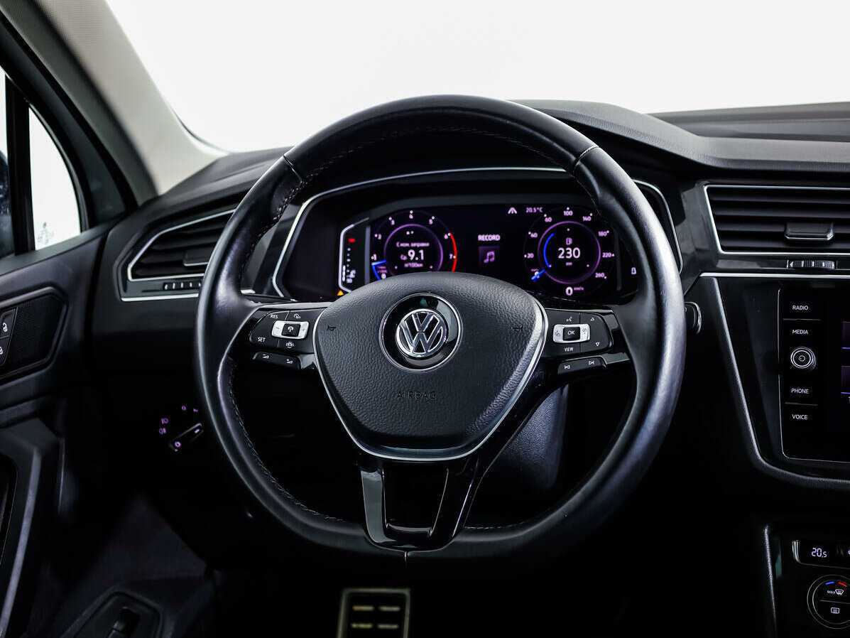 Купить Volkswagen Tiguan с пробегом. Фото: #9