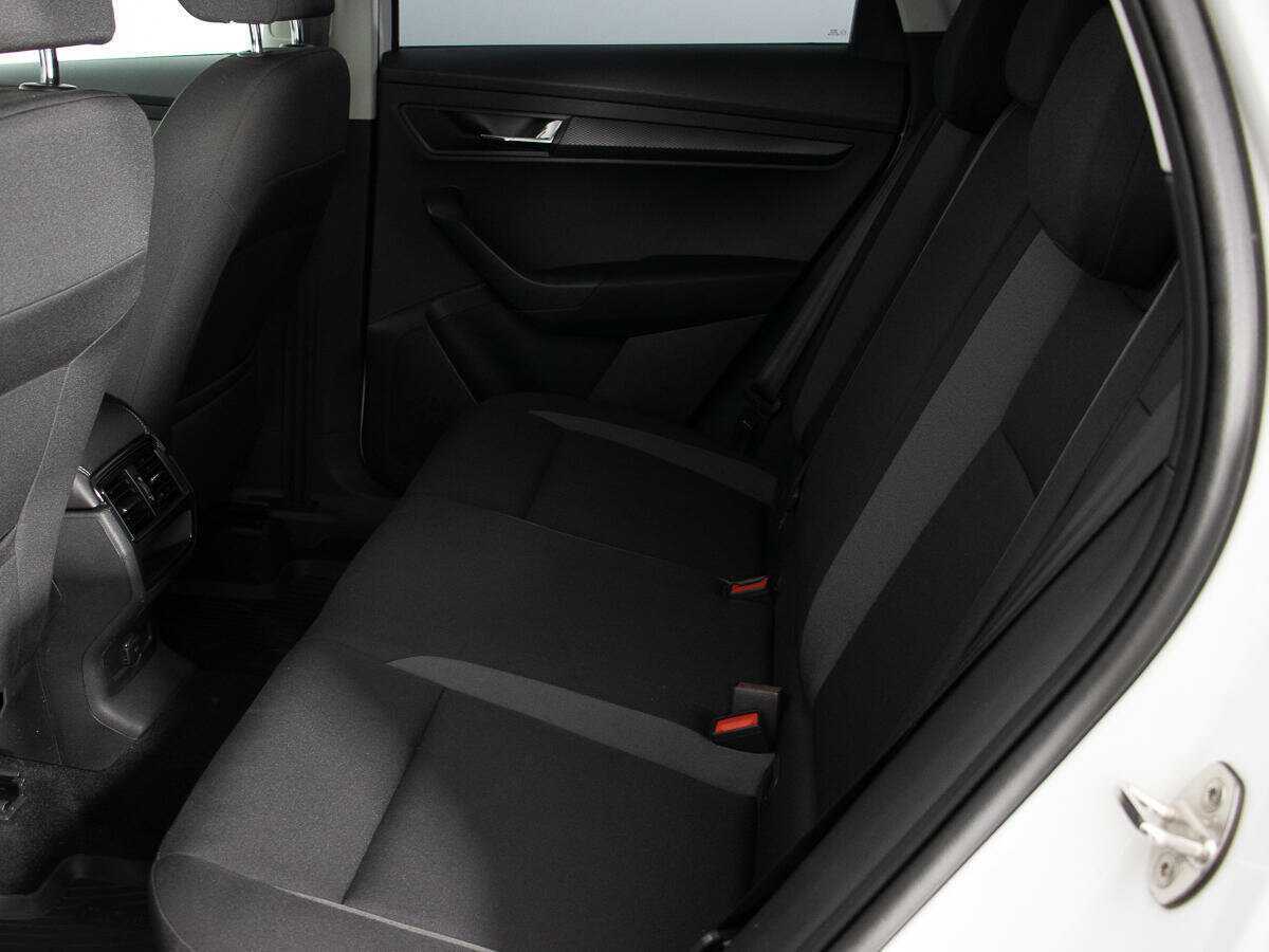 Купить Skoda Karoq с пробегом. Фото: #10