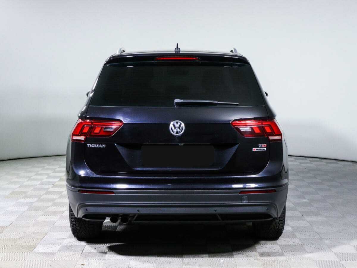 Купить Volkswagen Tiguan с пробегом. Фото: #4