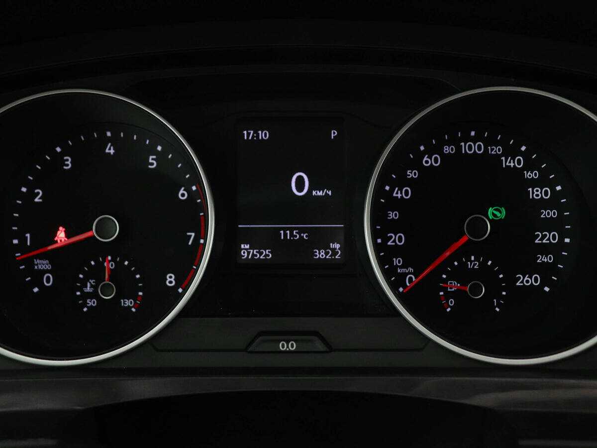 Купить Volkswagen Tiguan с пробегом. Фото: #10