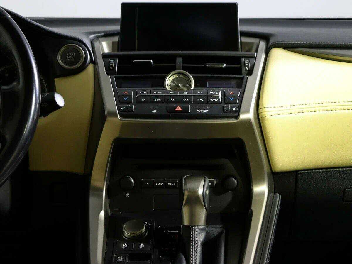 Купить Lexus NX с пробегом. Фото: #12