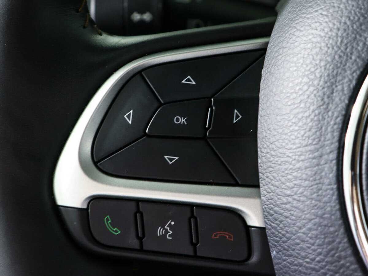 Купить Jeep Compass с пробегом. Фото: #16