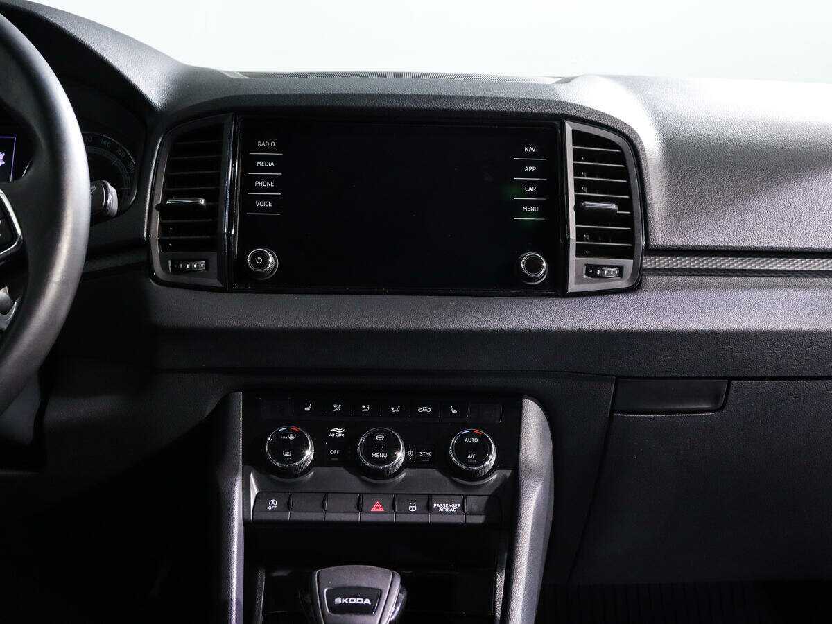 Купить Skoda Karoq с пробегом. Фото: #10