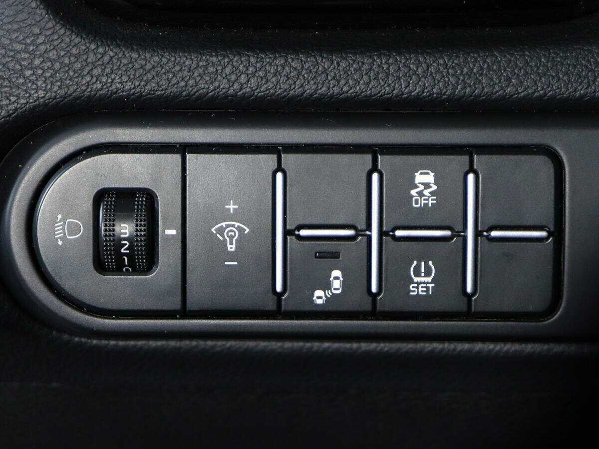 Купить Kia Ceed с пробегом. Фото: #20