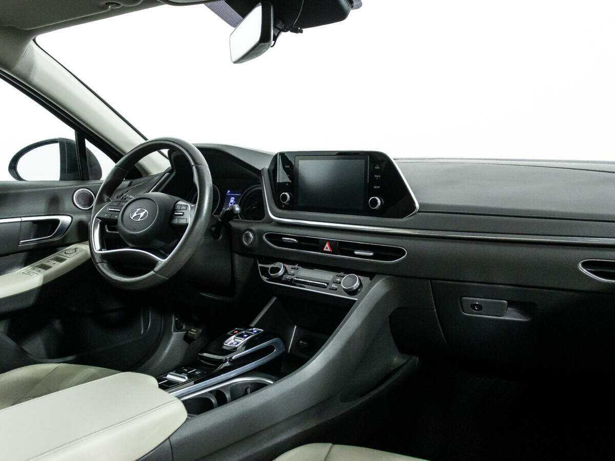 Купить Hyundai Sonata с пробегом. Фото: #8