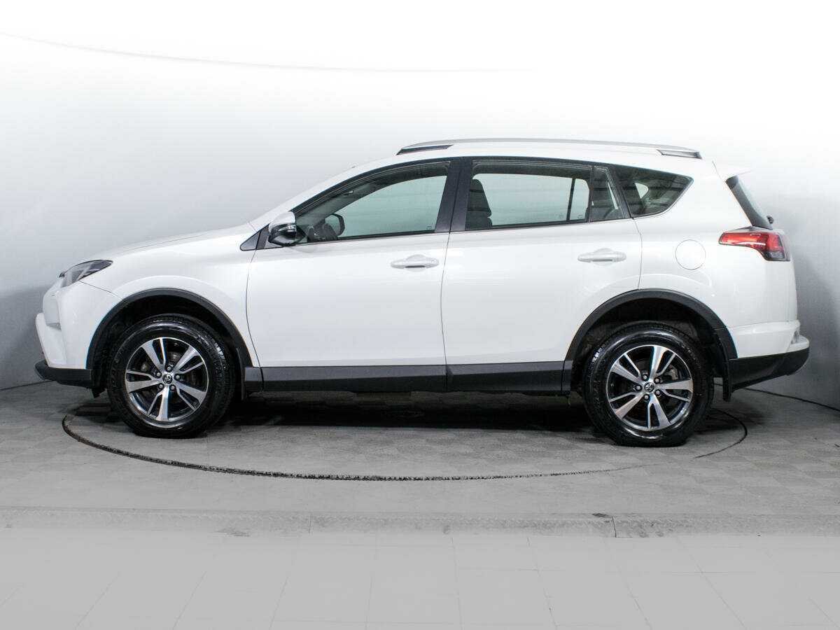 Купить Toyota RAV4 с пробегом. Фото: #7