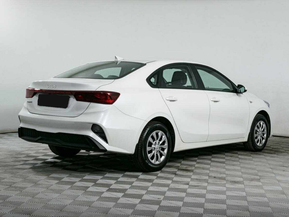 Купить Kia Cerato с пробегом. Фото: #4