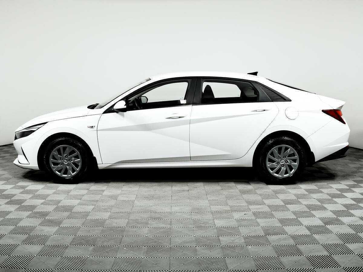 Купить Hyundai Elantra с пробегом. Фото: #7