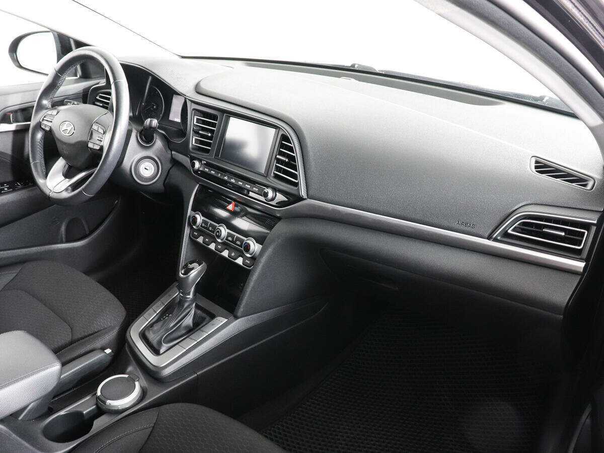 Купить Hyundai Elantra с пробегом. Фото: #9