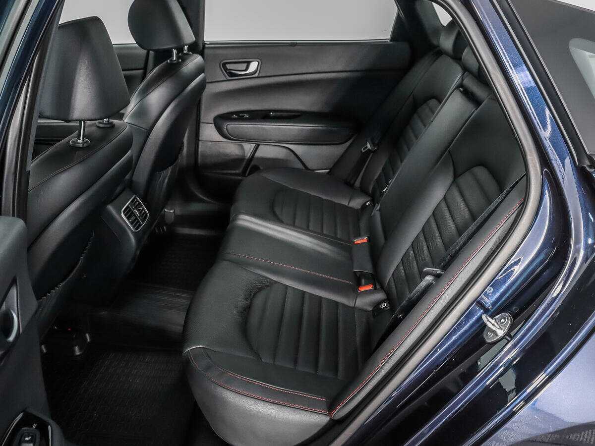 Купить Kia Optima с пробегом. Фото: #11