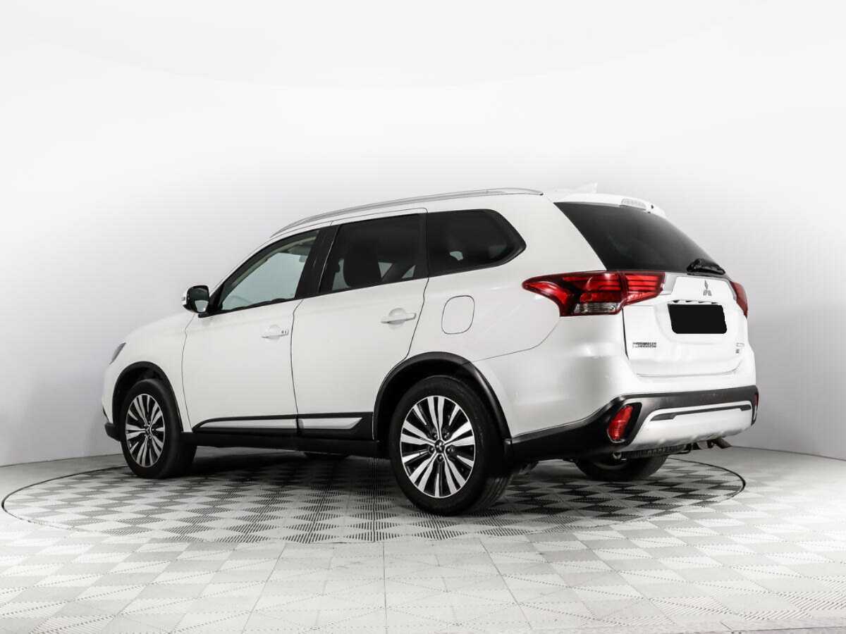 Купить Mitsubishi Outlander с пробегом. Фото: #6