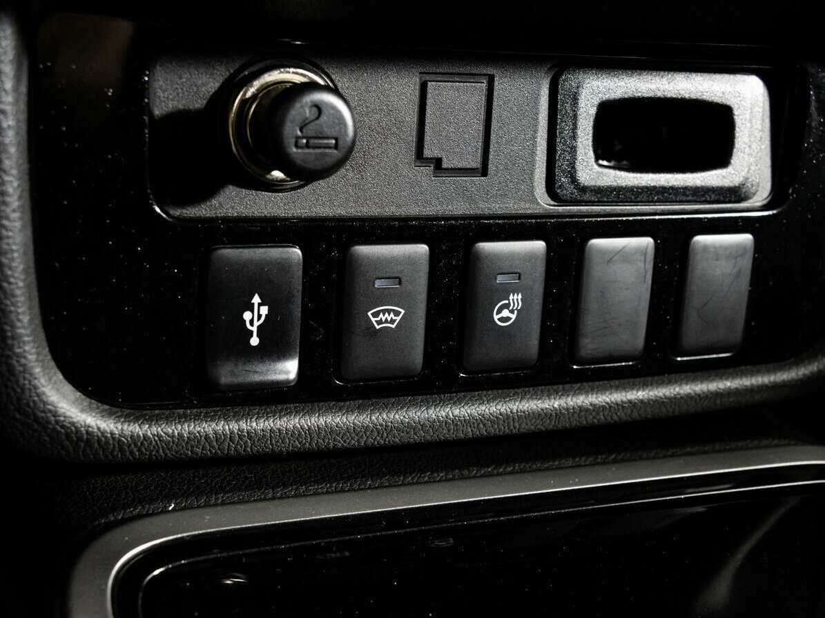 Купить Mitsubishi Outlander с пробегом. Фото: #15